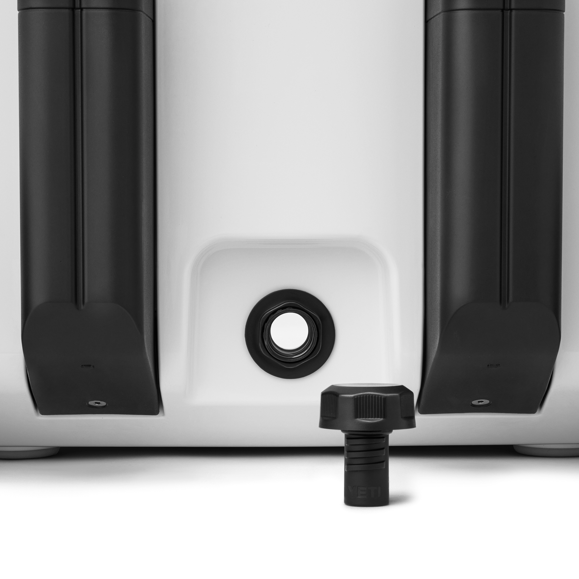 YETI Ghiacciaia su ruote Roadie® 32 Bianco